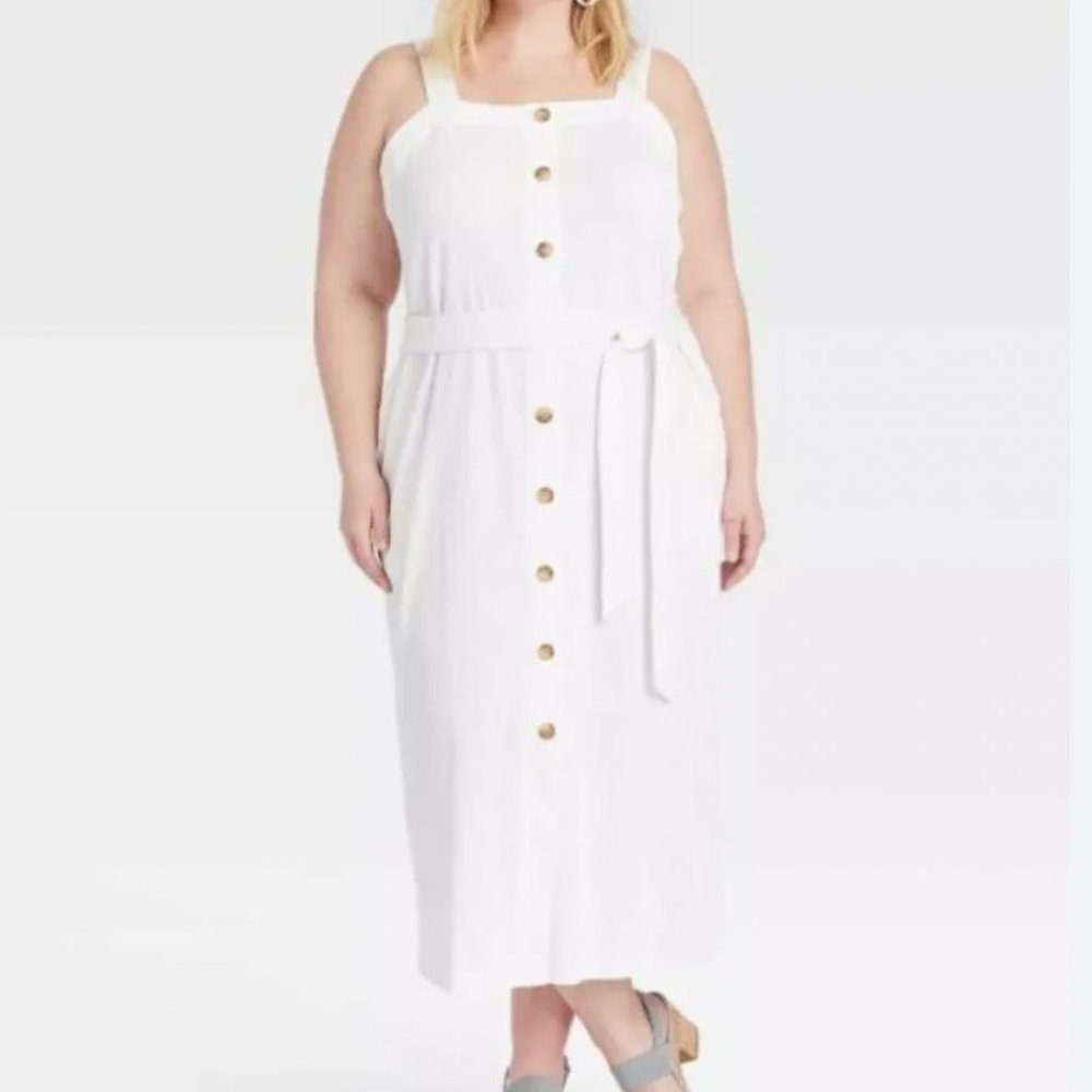 Ava & Viv Plus Size White Textured A-Line Button Down Dress